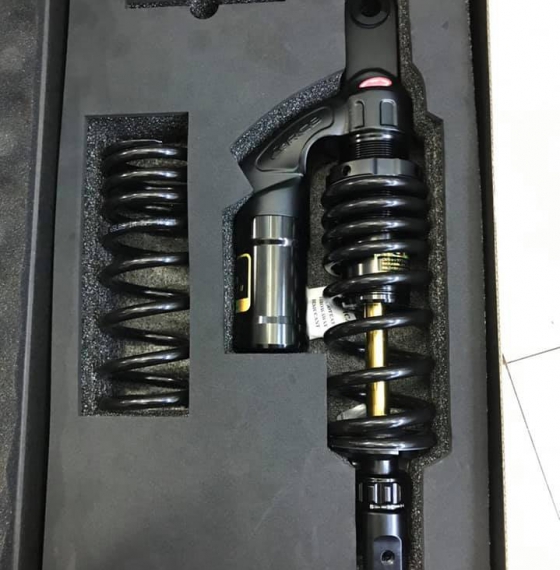 PHUỘC RCB TI VÀNG (gắn cho vario/click)