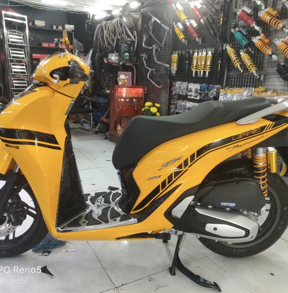 tem trùm sh 2020 vàng đen 